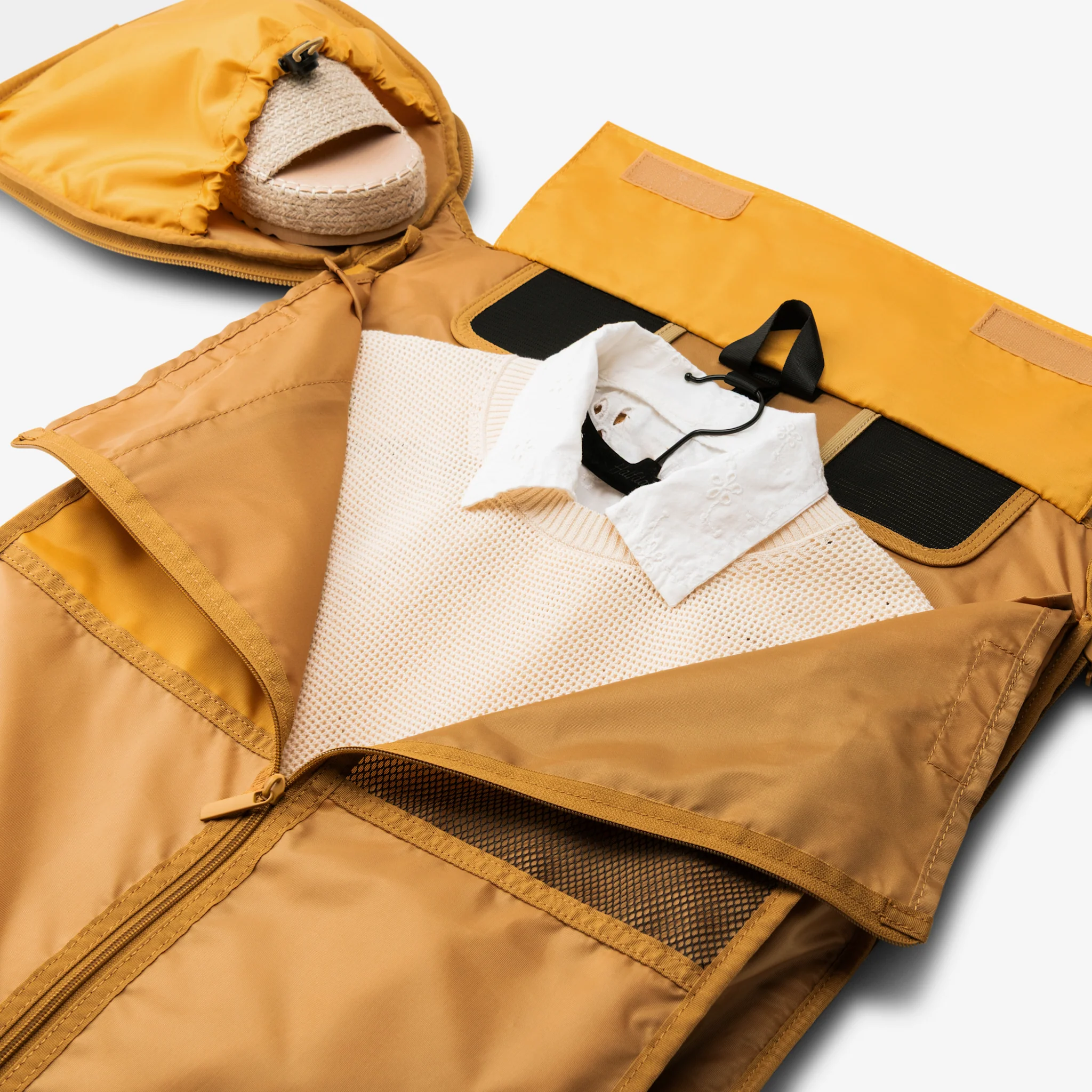 The Premium Garment Duffel 45L - Image 103