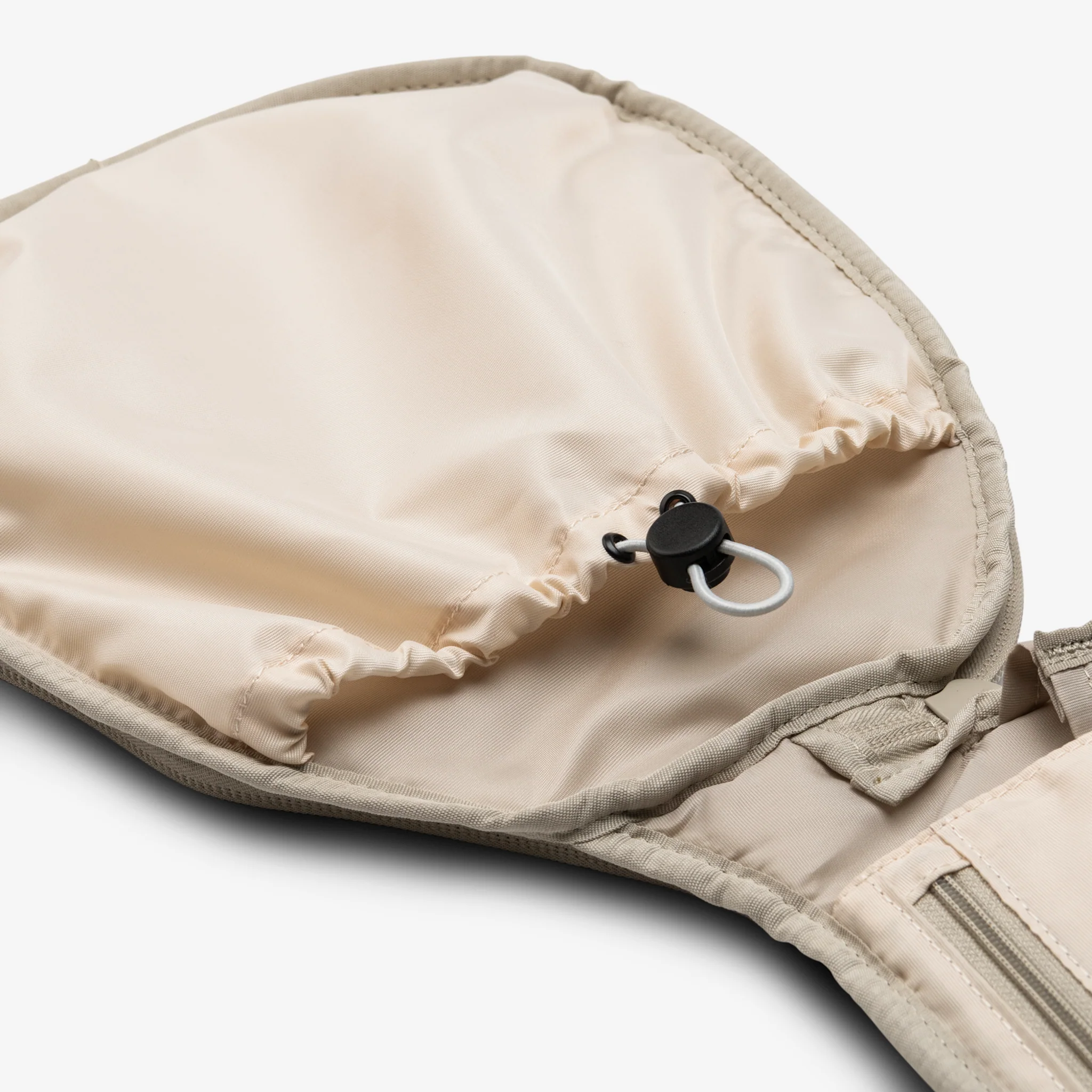 The Premium Garment Duffel 45L - Image 123