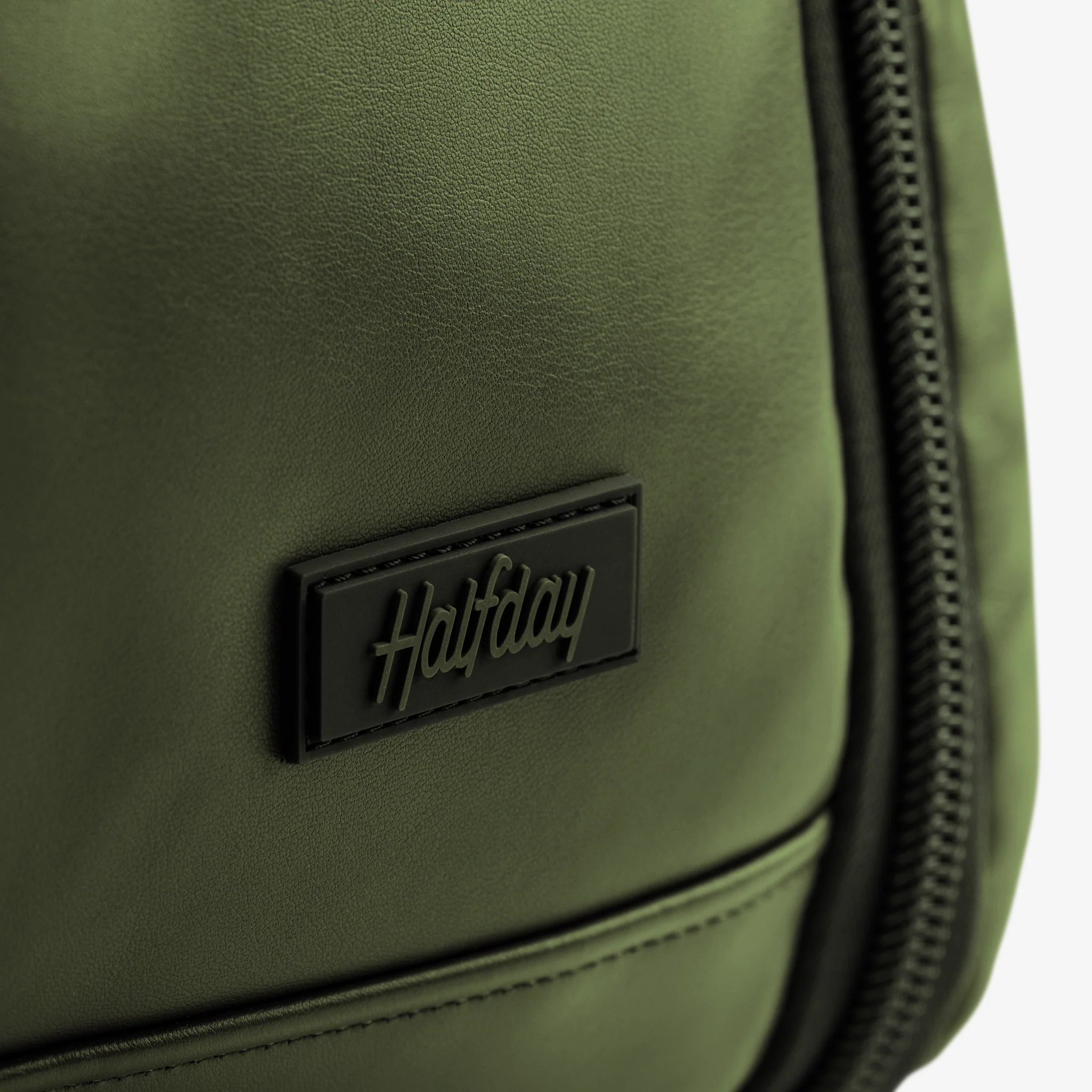 The Premium Garment Duffel 45L - Image 78