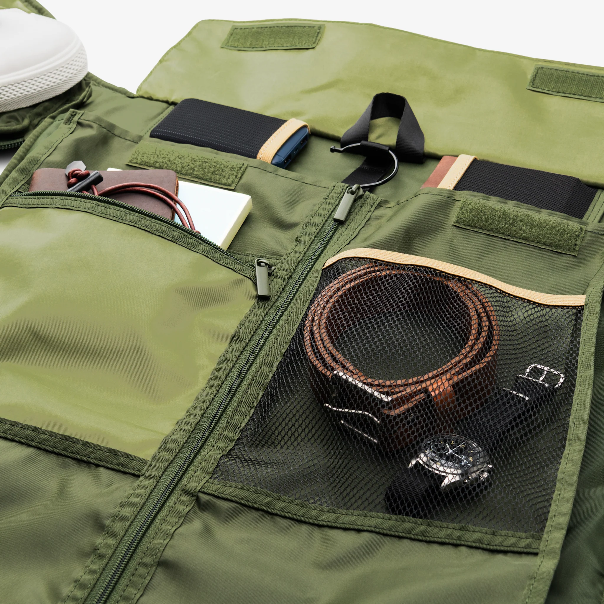 The Premium Garment Duffel 40L - Image 30