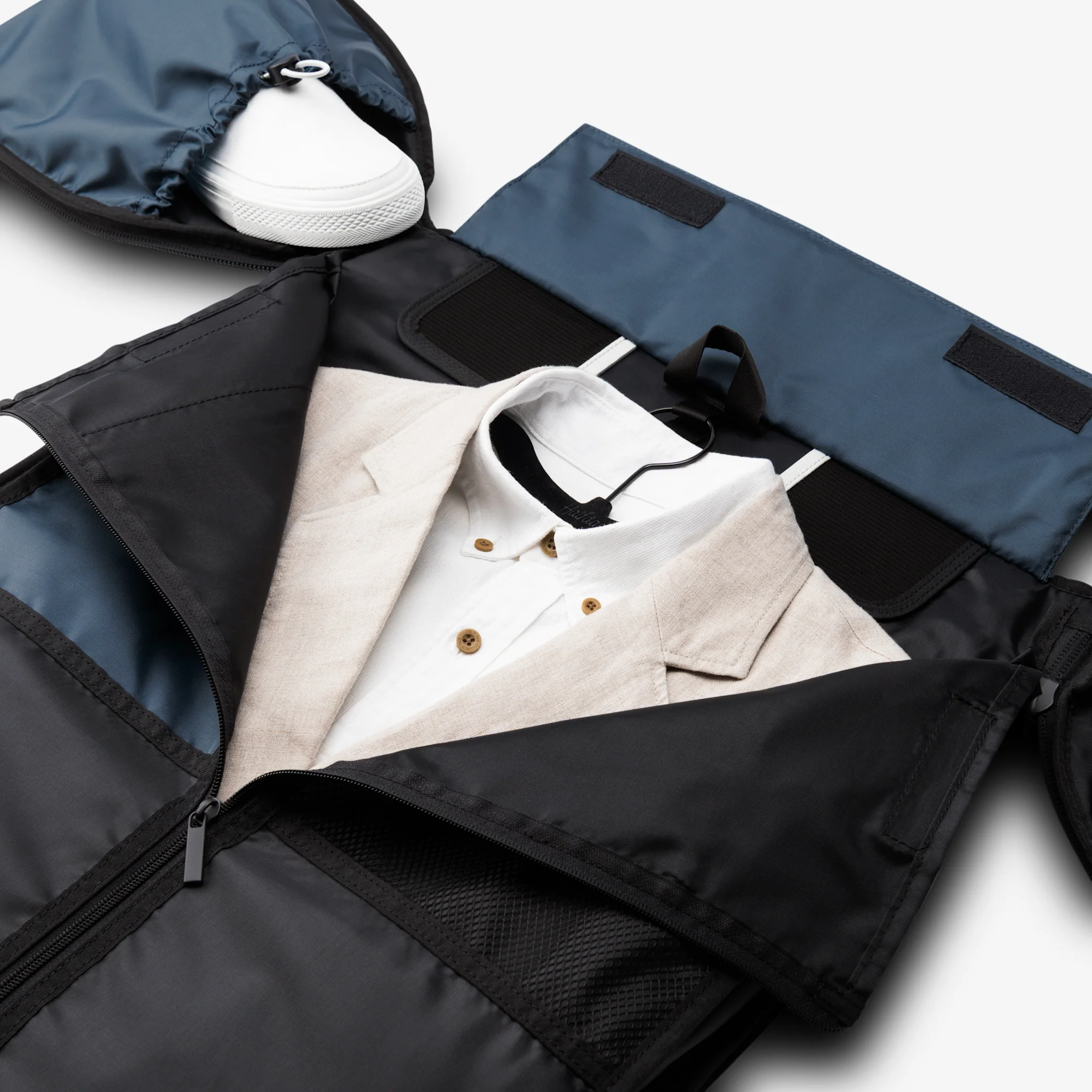 The Premium Garment Duffel 40L - Image 76